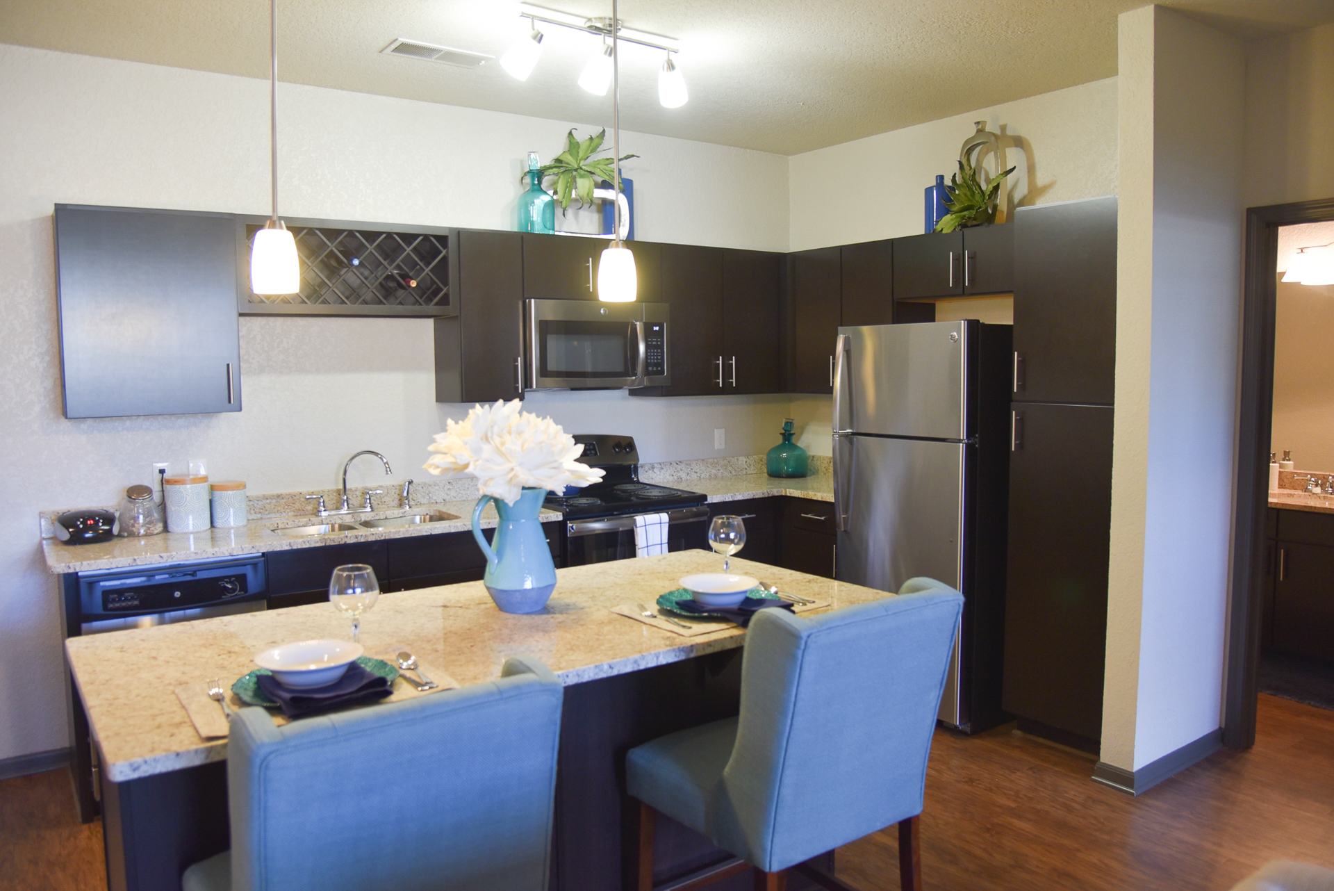 Photos of Springs at Knapp's Crossing in Grand Rapids, MI